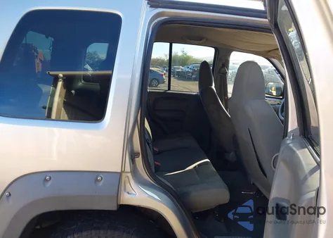 2005 Jeep Liberty Renegade z USA, uszkodzony, nr VIN 1J4GL38K55W526524